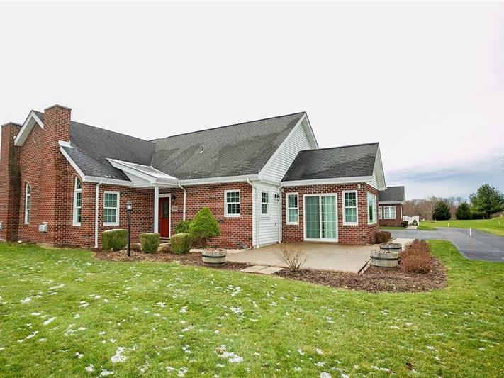 5021 Whispering Pines Lane, Murrysville