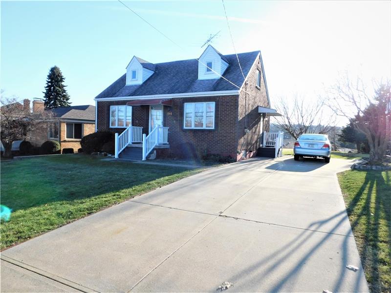1042 Edward Drive, Baldwin Boro