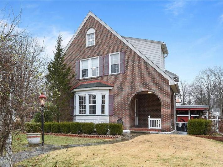 57 Ewing Ave, Crafton