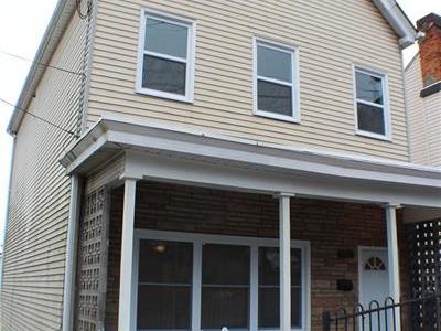 1417 Eleanor St, South Side