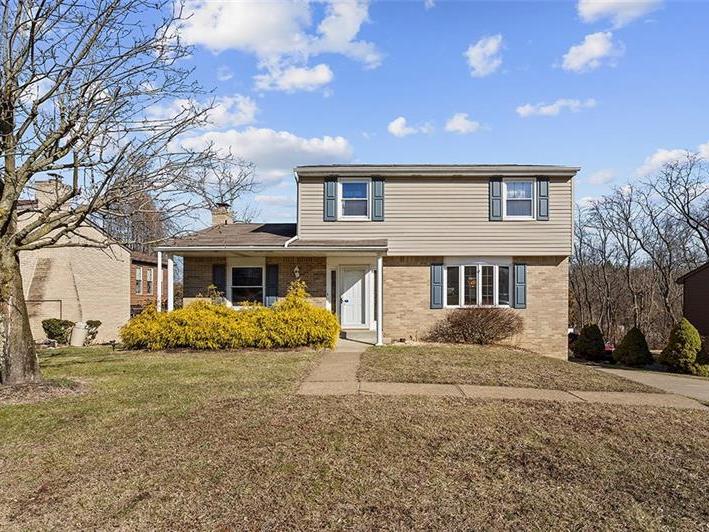 149 Shara Dr, West Mifflin