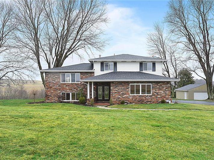241 Darr Rd, Rostraver