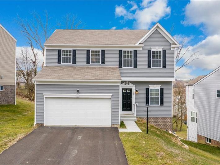 309 Summit Circle, Chartiers