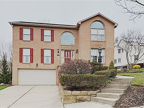 111 Northridge Dr, Ross Twp