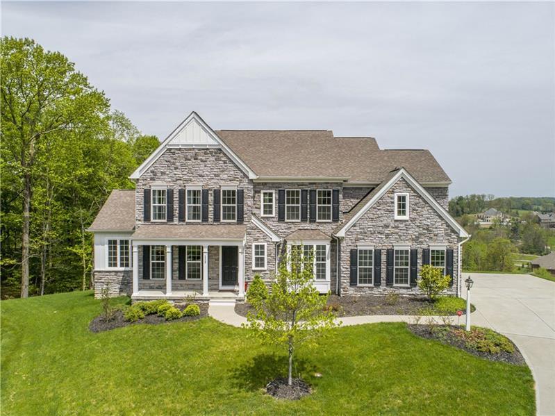 112 Whispering Heights Ln, Peters Twp