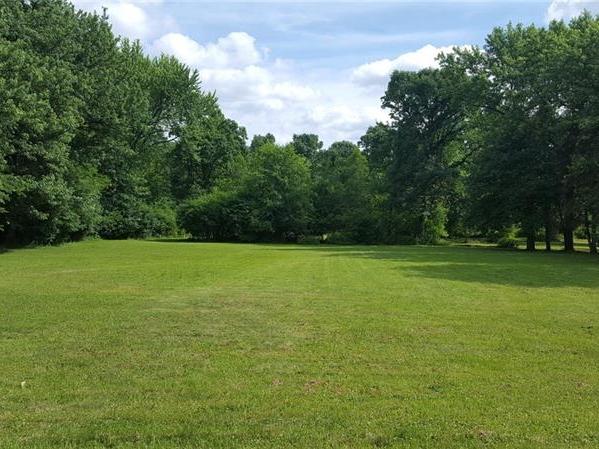 Lot 2A Airport Rd, Penn Twp