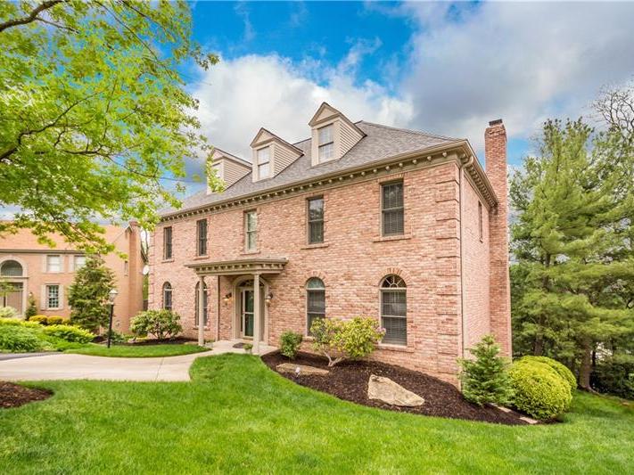 1349 High Oak Ct, Upper St. Clair