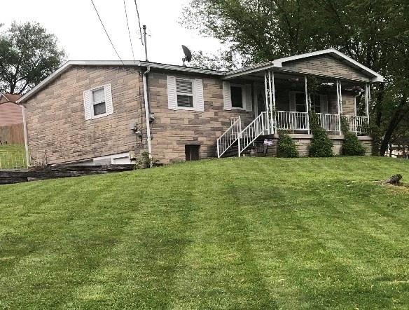 704 Front Street, Redstone Twp.