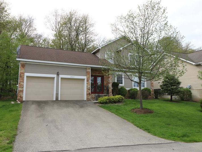 2417 South Ridge Plaza, Hidden Valley
