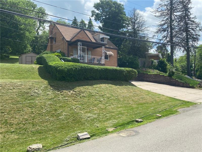 425 Parkridge Drive, Penn Hills