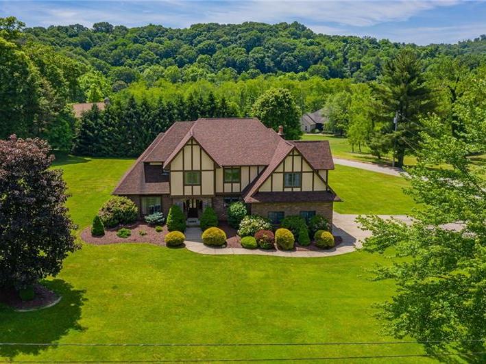 3927 Sardis Rd, Murrysville