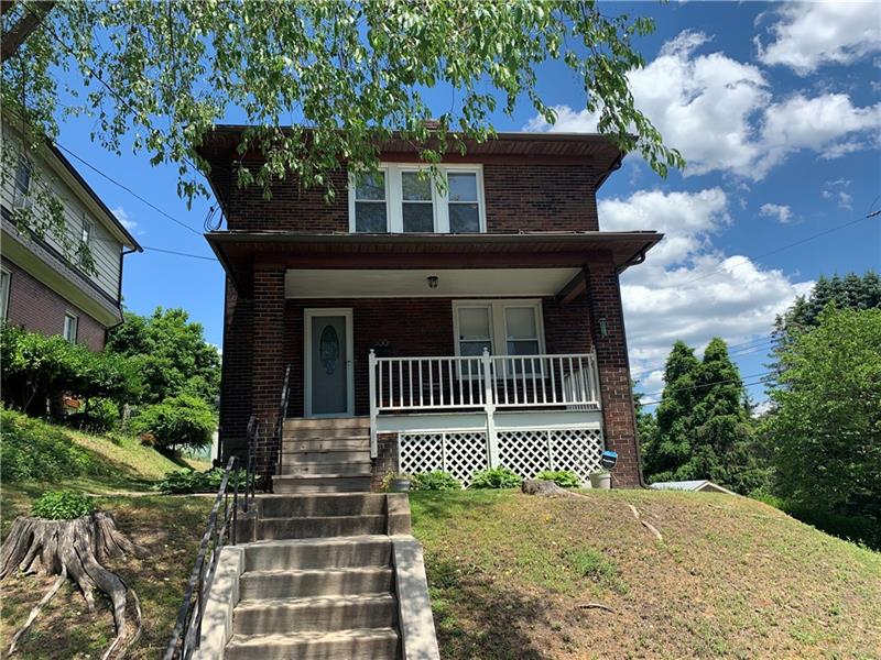 300 Avenue F, Forest Hills Boro