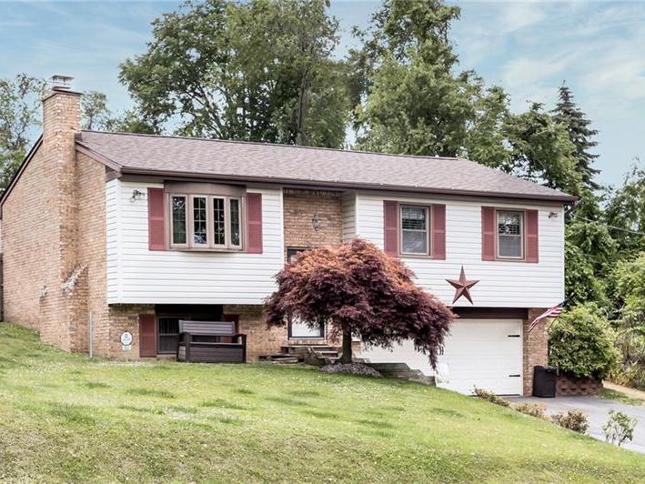 803 Shady Ln, West Mifflin