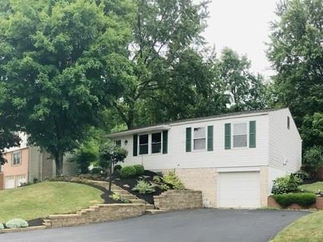 245 Old Farm Road, Cranberry Twp