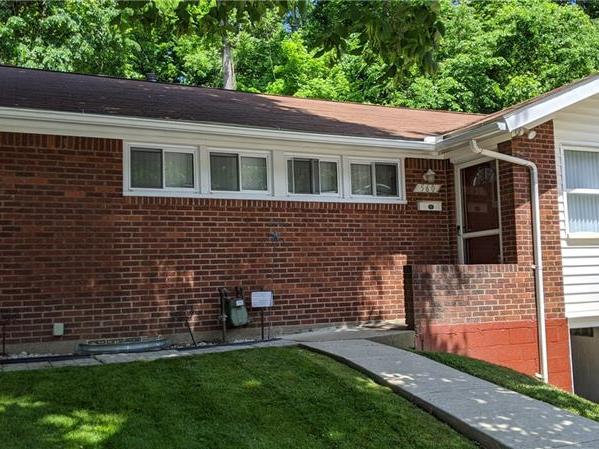 560 Long Road, Penn Hills