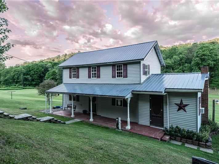 882 Redding Run Rd, Washington Twp. - Creekside