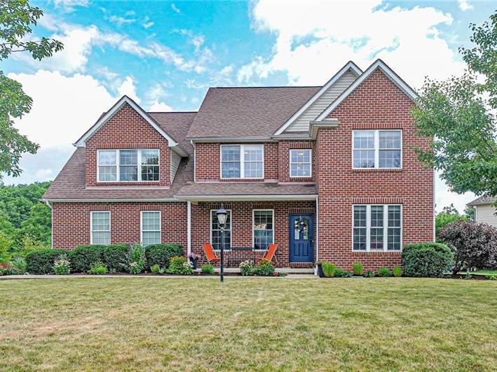 157 Eric Dr, Brighton Twp