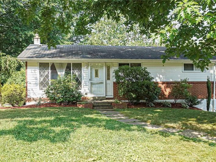 132 Alpine Village Dr, Monroeville