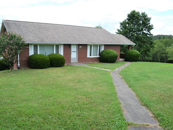 202 East Dr, Chicora Boro