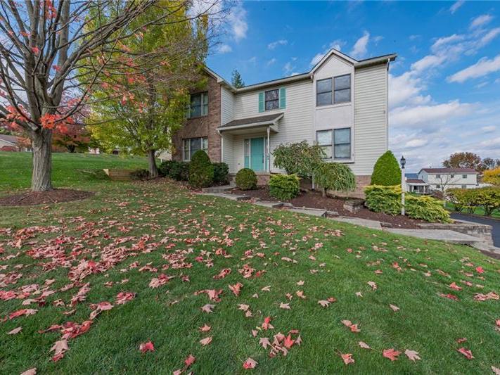 103 Rocky Mountain Court, Unity Twp
