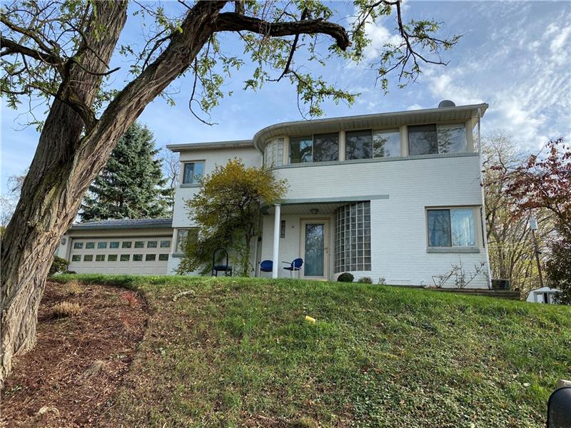 287 Almar Drive, Penn Hills
