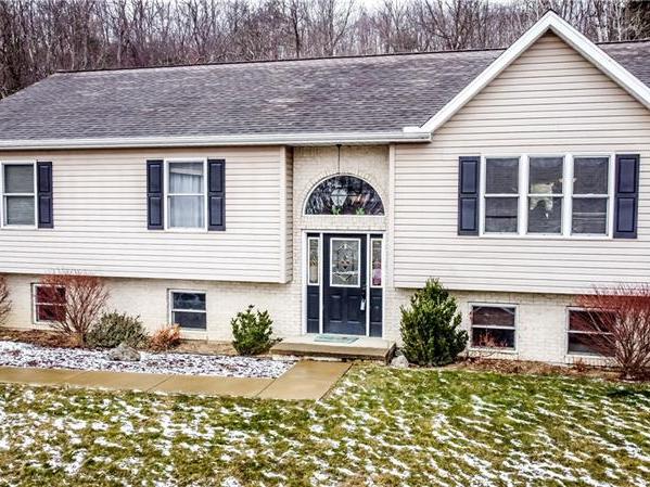 1217 Chicora Rd, Donegal Twp