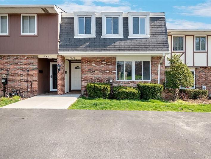 4463 Laurel Oak Dr, Hampton
