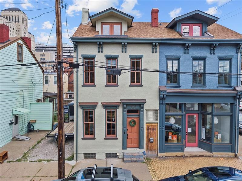 422 Suismon Street, Central North Side