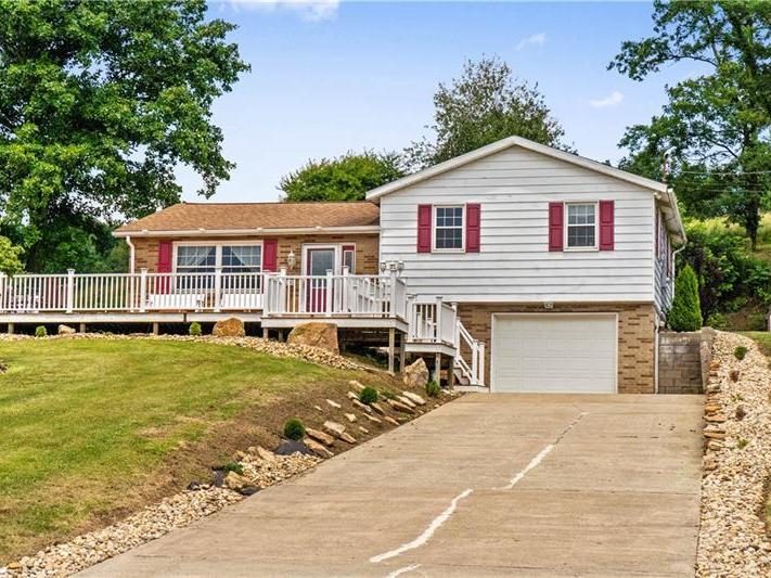 438 Ranch Road, Dunbar Twp.
