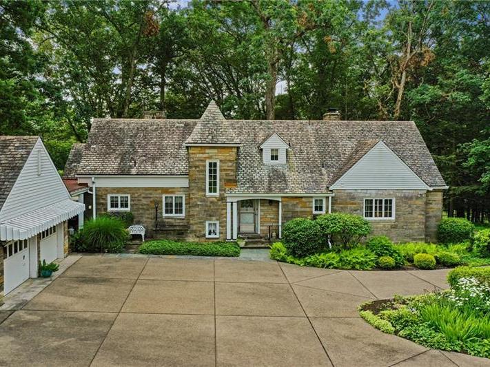 9495 Babcock Blvd, McCandless