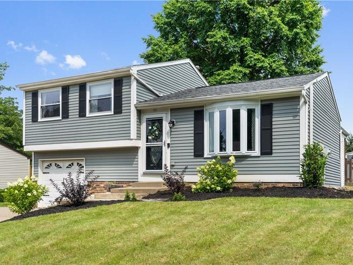 35 Forest Glen Drive, North Fayette