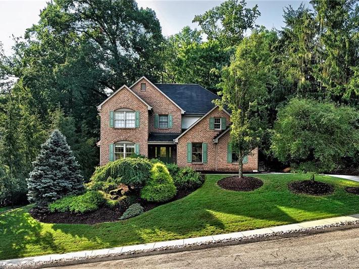 108 Radcliff Drive, Ross Twp