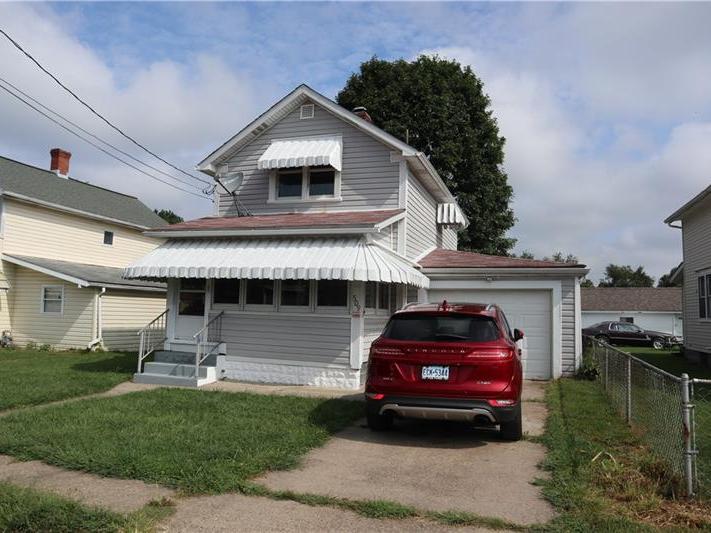 509 Oak St, Centerville
