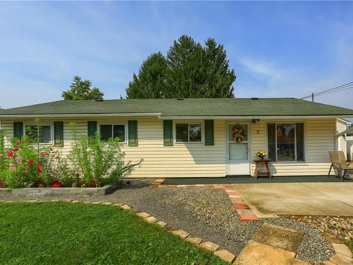 2 Dover Drive, Cranberry Twp