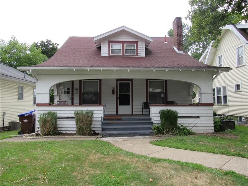 224-226 White Ave, Sharon